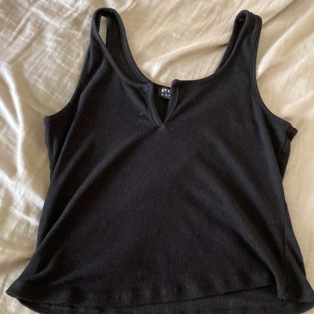 black tank top